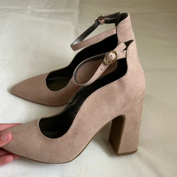 Nude Block Heels - Picture 1 of 8